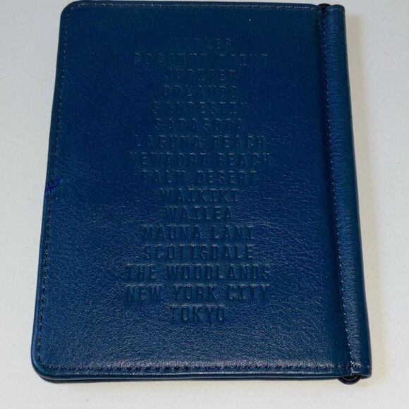 Tommy Bahama American Golfer leather passport score card holder - Picture 3 of 8